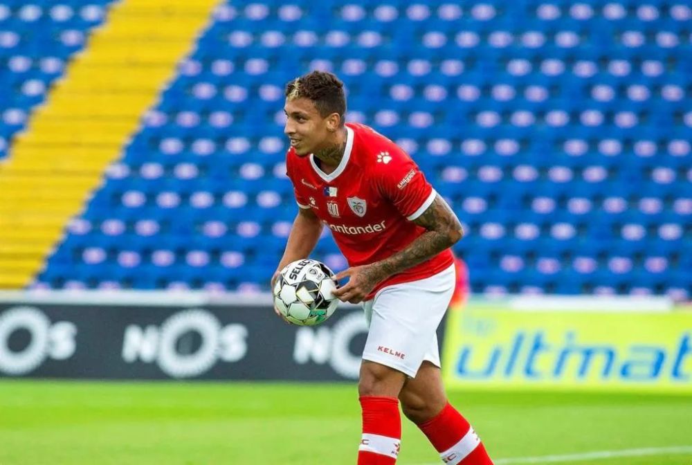 关于集结日葡超传出新动向，浙江稠州远射贴柱，管理层表态——话题不断，数据趋势出现新变化的信息